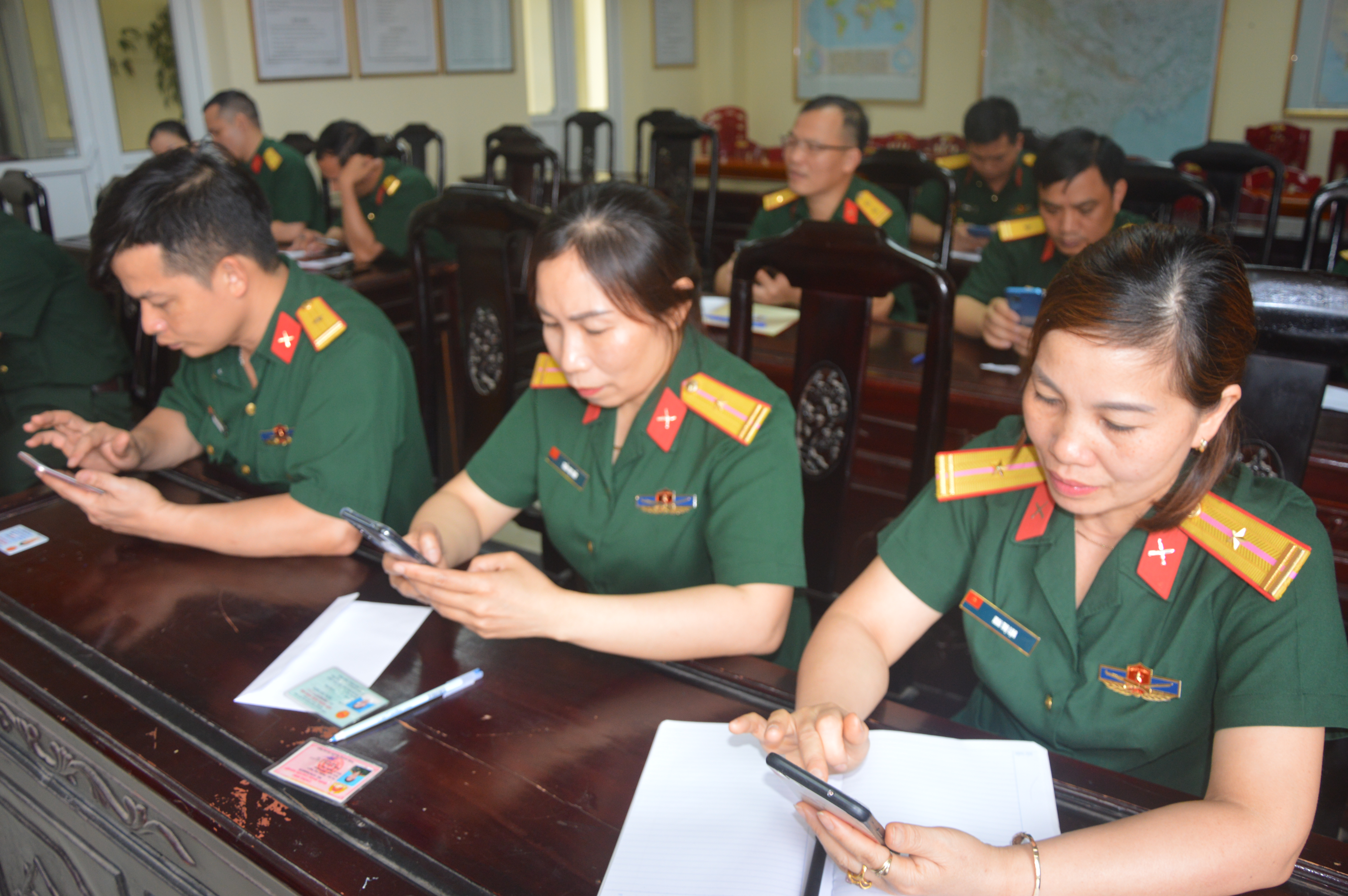 Bộ Chỉ huy quân sự tỉnh Ninh Bình: Triển khai Cuộc thi trực tuyến “Tìm hiểu pháp luật về bầu cử đại biểu Quốc hội và đại biểu Hội đồng nhân dân