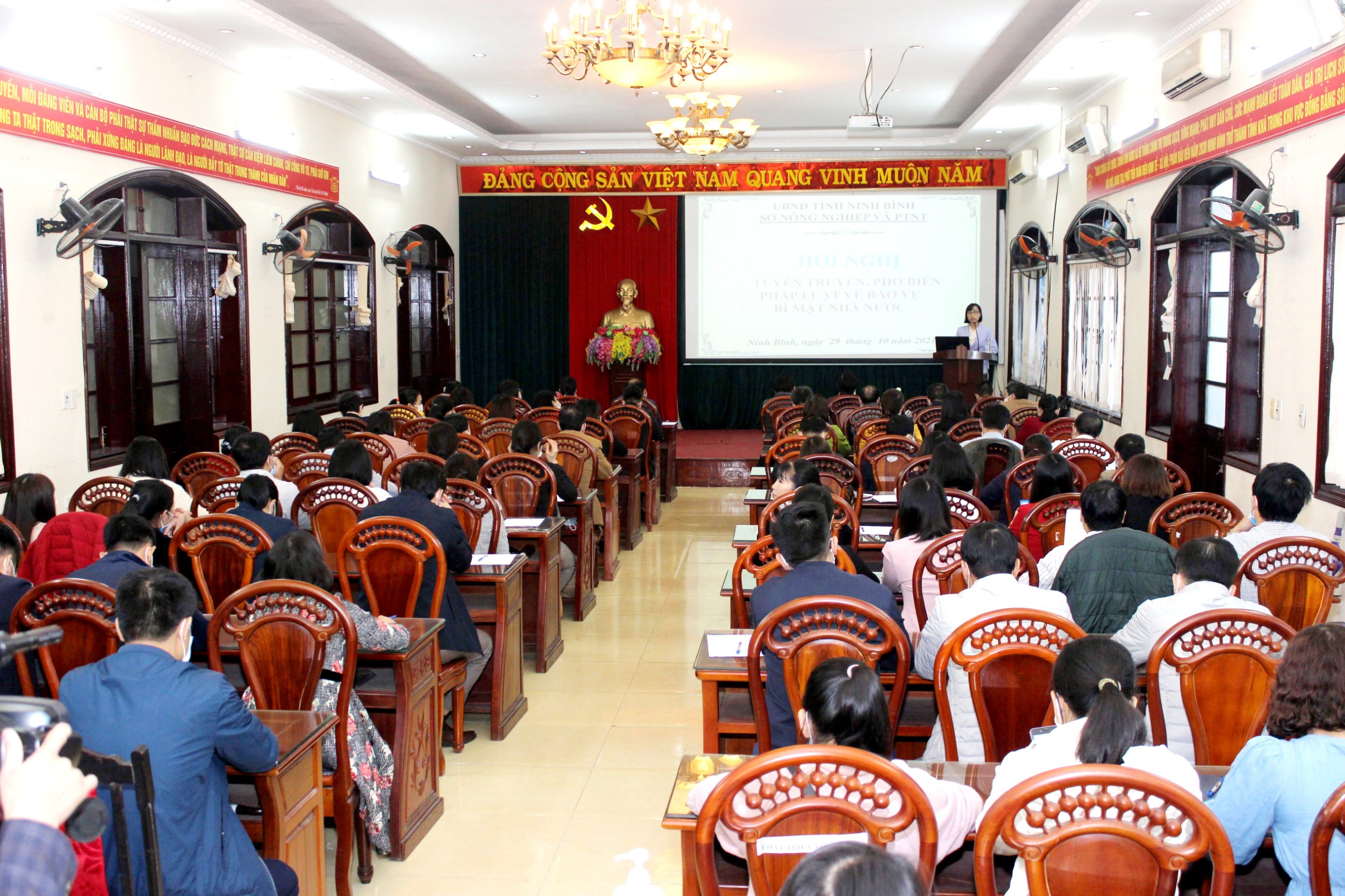 Tuyên truyền, phổ biến pháp luật về bảo vệ bí mật nhà nước tại Sở Nông nghiệp và Phát triển nông thôn tỉnh Ninh Bình