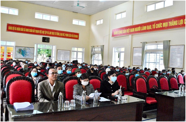 Phổ biến pháp luật về đất đai, cư trú tại xã Ninh Xuân