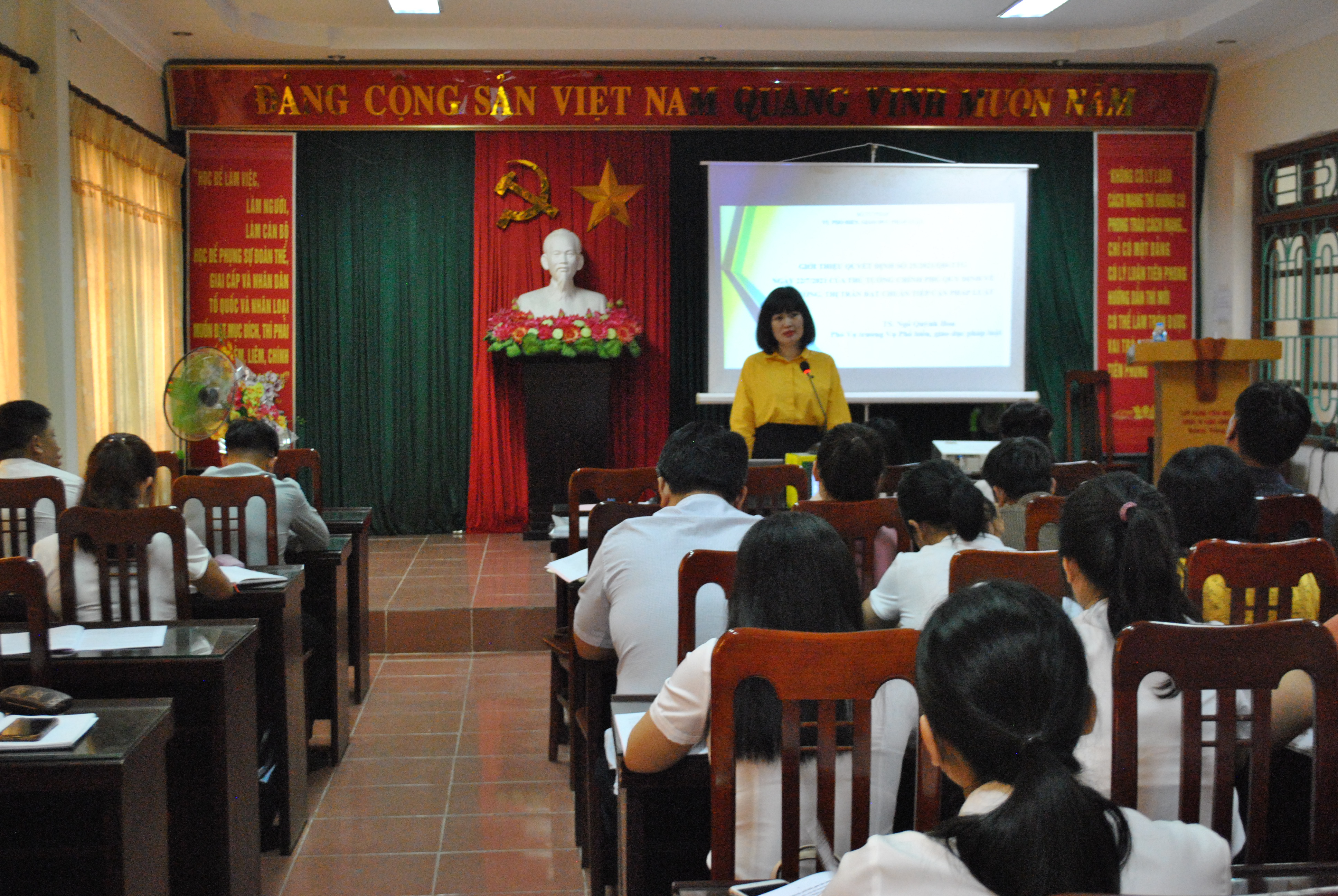 Ninh Bình: Tổ chức hội nghị tập huấn, hướng dẫn nghiệp vụ về chuẩn tiếp cận pháp luật