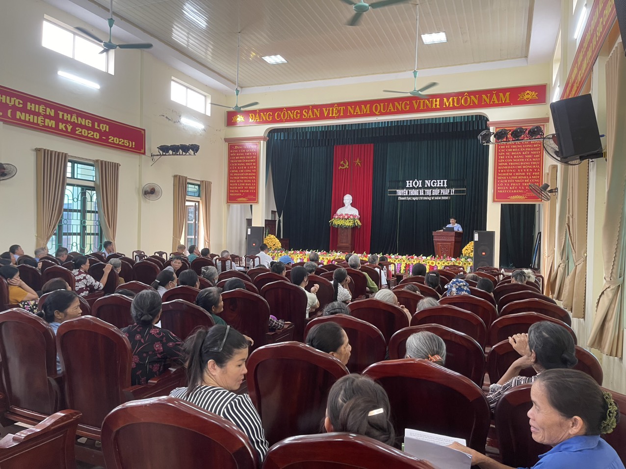Hội nghị  truyền thông và trợ giúp pháp lý  theo Chương trình mục tiêu quốc gia giảm nghèo bền vững  tại xã Thanh Lạc và Quỳnh Lưu, huyện Nho Quan